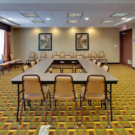 Hampton Inn & Suites Fresno - Northwest Herndon Buitenkant foto