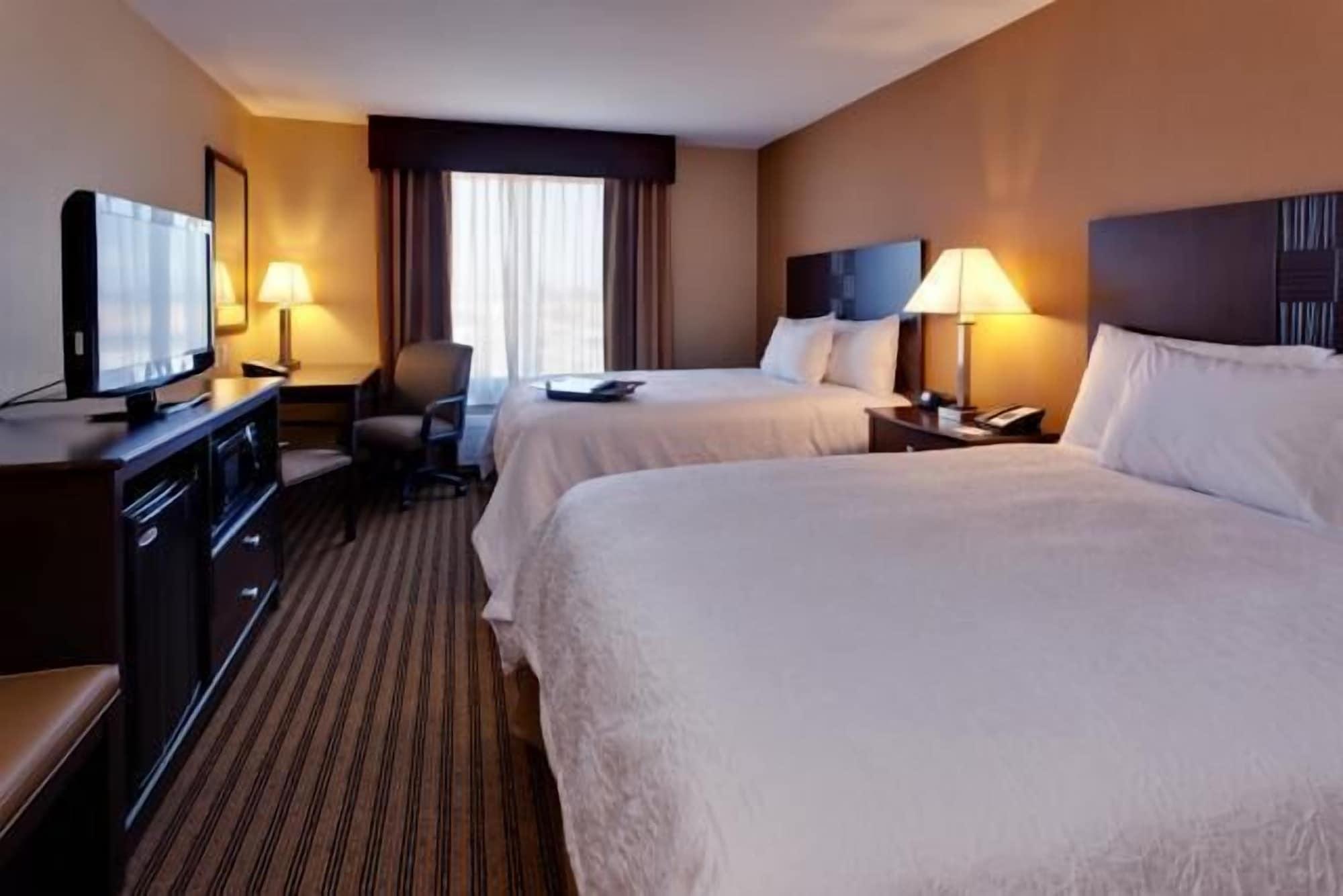 Hampton Inn & Suites Fresno - Northwest Herndon Buitenkant foto