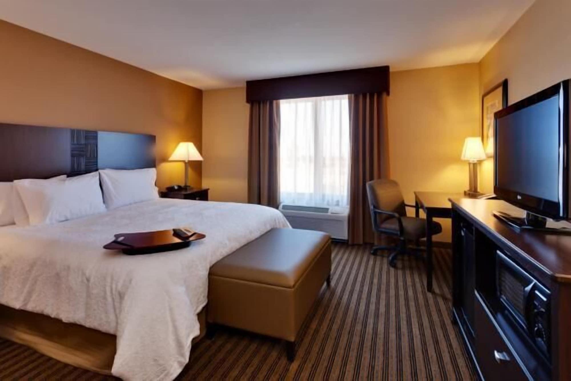 Hampton Inn & Suites Fresno - Northwest Herndon Buitenkant foto
