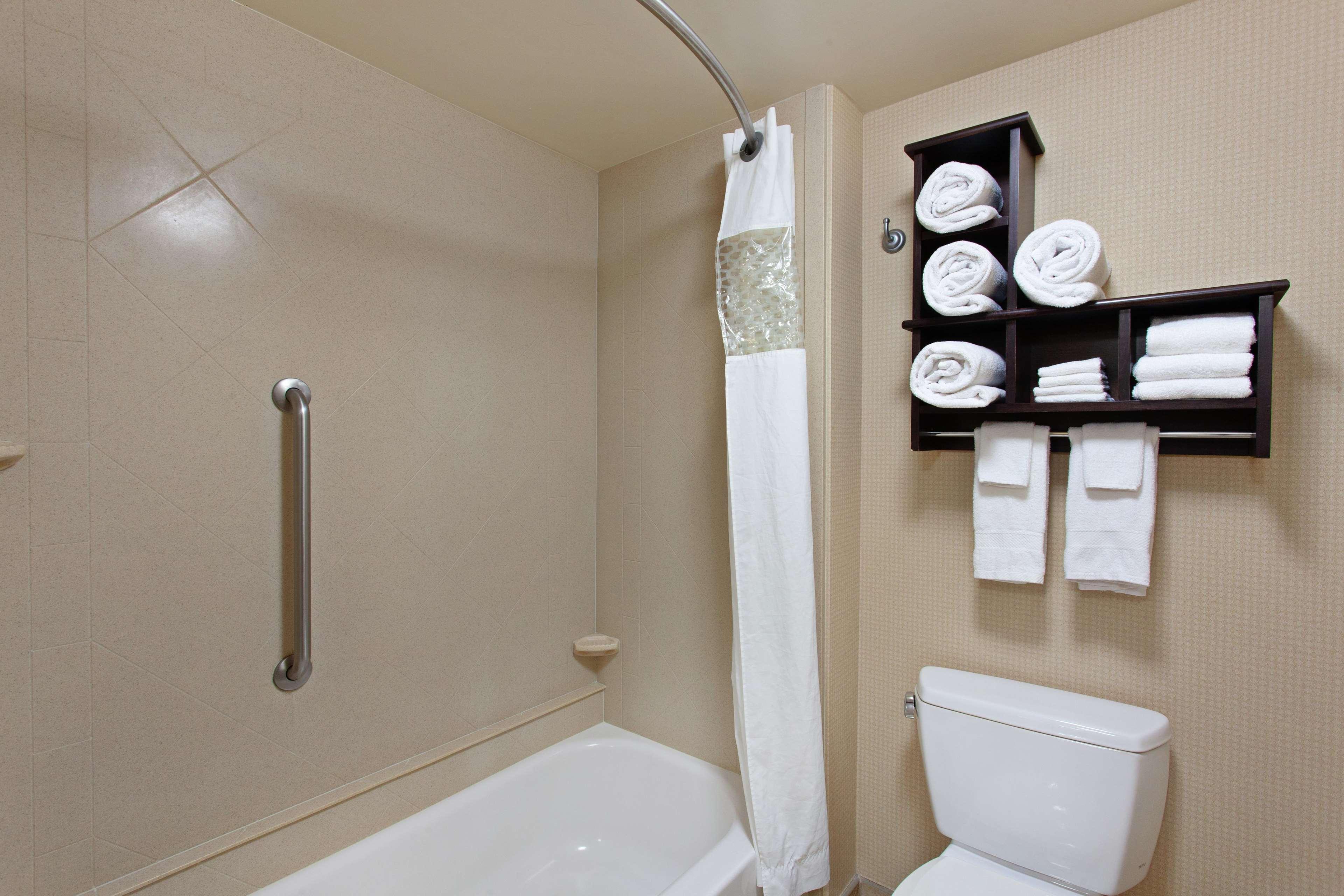 Hampton Inn & Suites Fresno - Northwest Herndon Buitenkant foto
