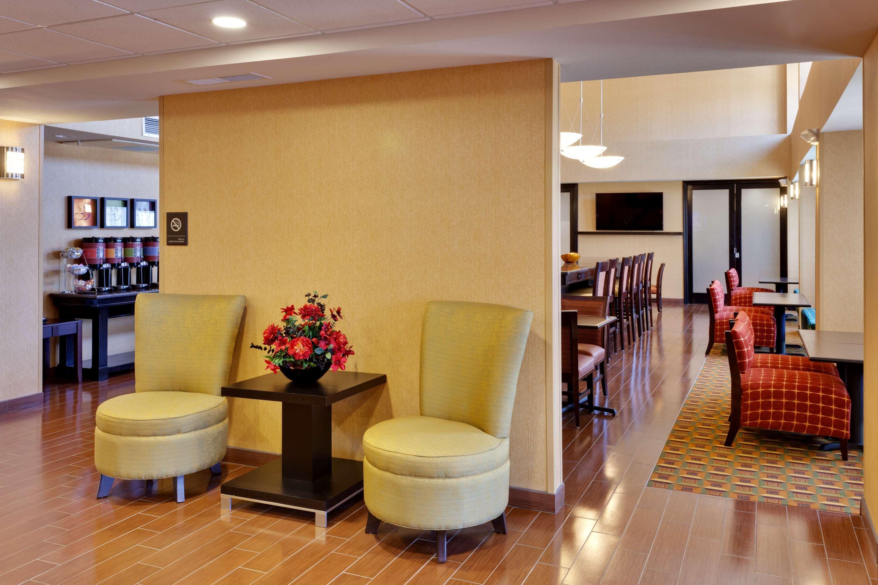 Hampton Inn & Suites Fresno - Northwest Herndon Restaurant foto