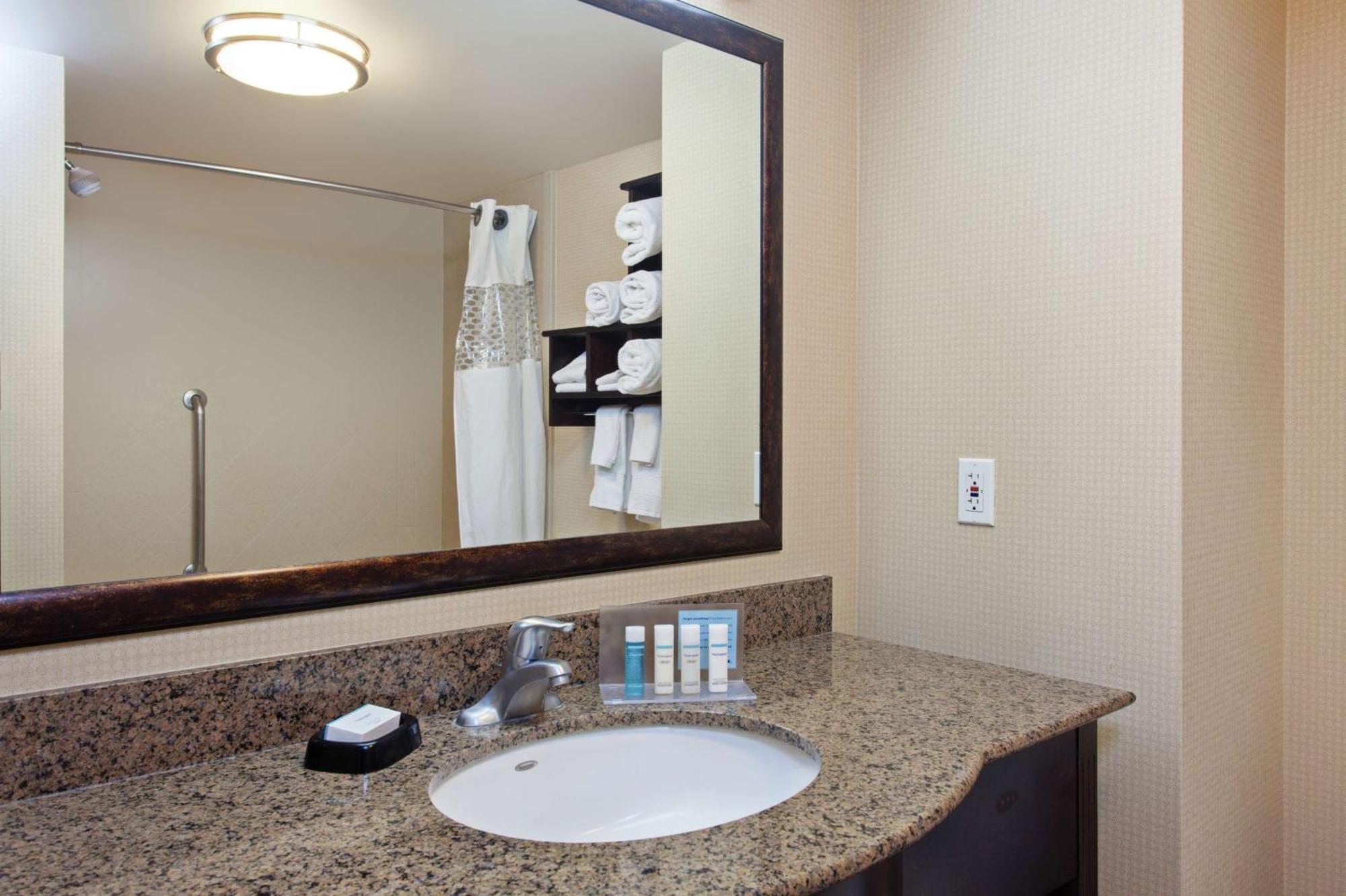 Hampton Inn & Suites Fresno - Northwest Herndon Buitenkant foto
